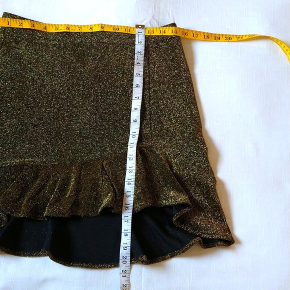 Michael Kors Gold Black Metallic Glittered Ruffle Mini-Skirt Size Medium - Picture 7 of 12